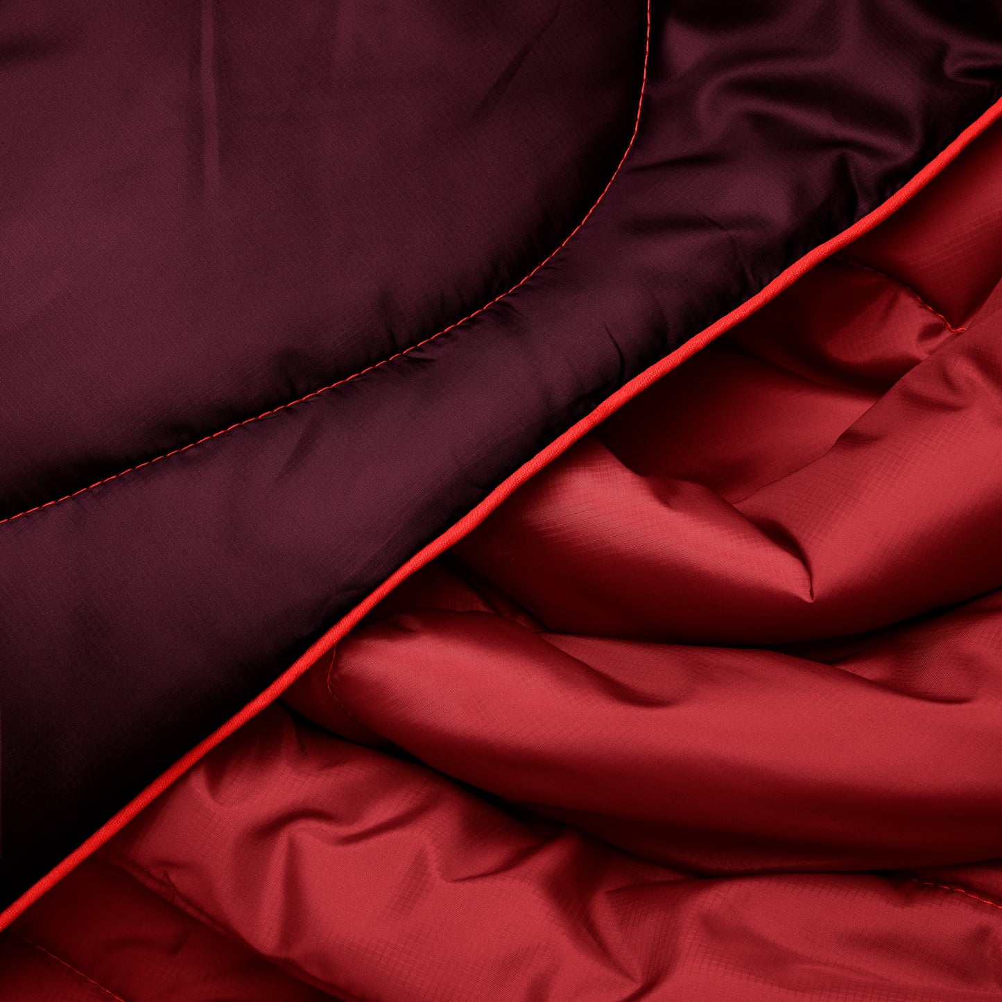 Original Puffy Blanket - Fig Cherry